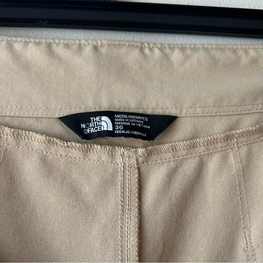 The North Face Men’s Retrac Tech Pants Tan 36 Regular